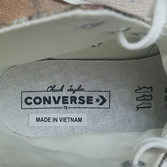 Converse high top BRAND New - Picture 13 of 16